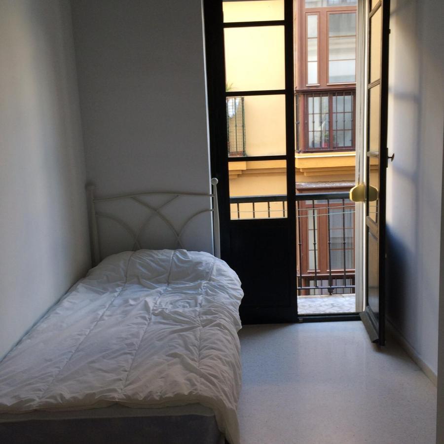 Apartamento Muy Bien Situado En El Centro De Cadiz Y Al Lado De La Playa Exterior photo