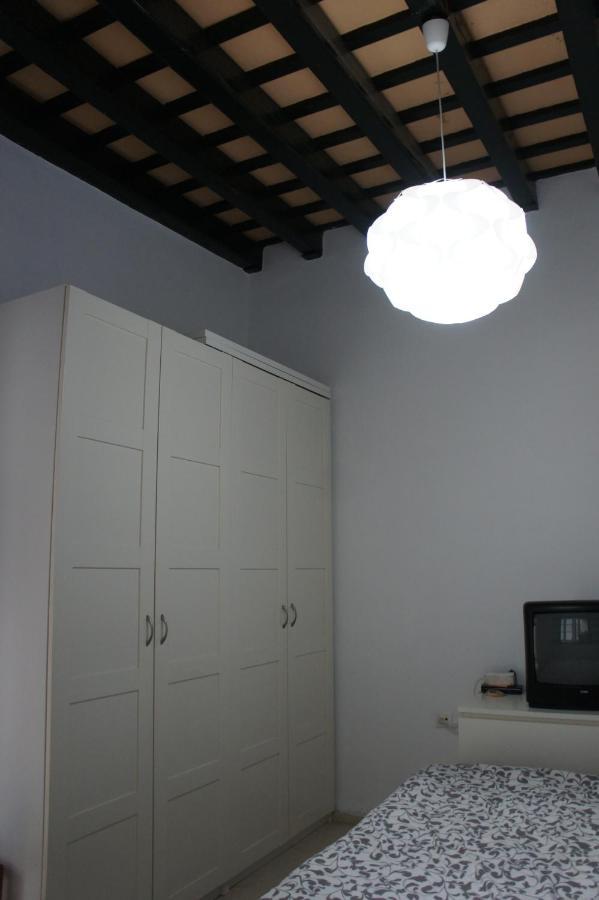Apartamento Muy Bien Situado En El Centro De Cadiz Y Al Lado De La Playa Exterior photo
